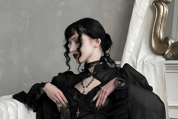 Instagram: melanchollin